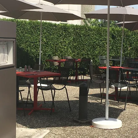 מלון Ibis Centre Historique 3*