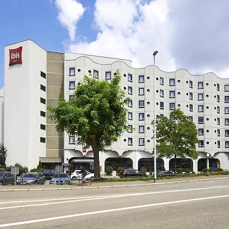 Ibis Centre Historique 3*