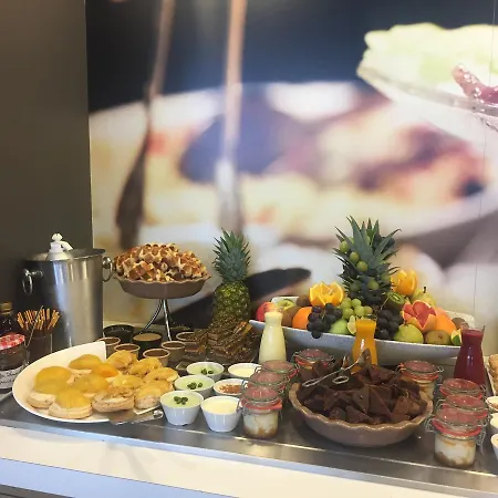 Ibis Centre Historique 3*