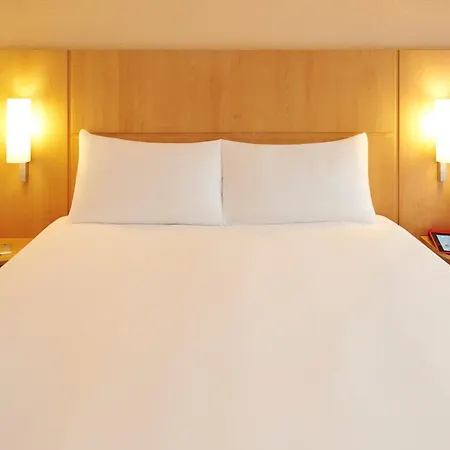 Otel Ibis Centre Historique 3*