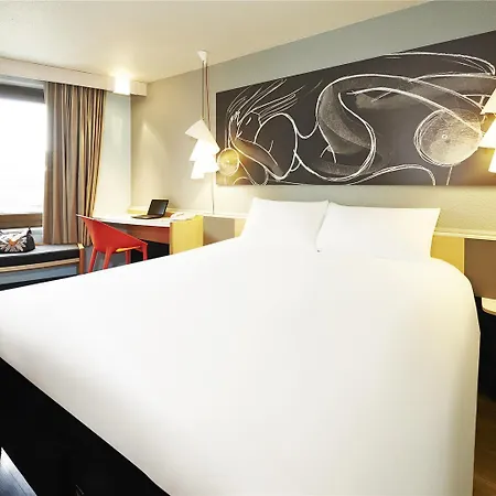 Ibis Centre Historique Otel 3*