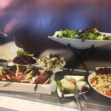 Ibis Centre Historique 3*