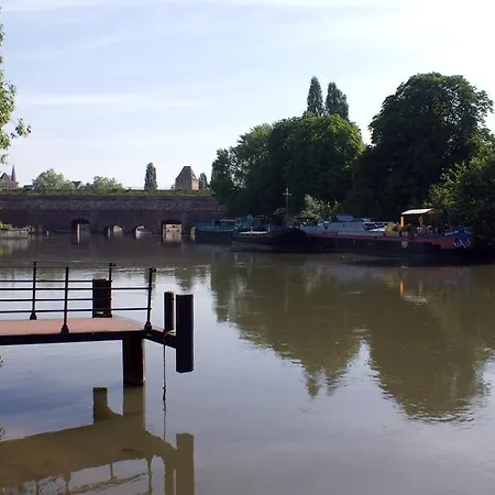 Ibis Centre Historique Otel 3*