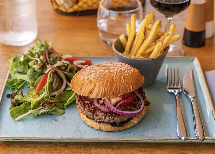 Hotel Ibis Centre Historique 3*