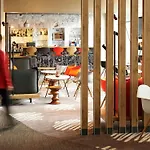 Ibis Centre Historique Hotel 3*