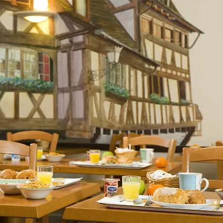 Ibis Centre Historique 3*