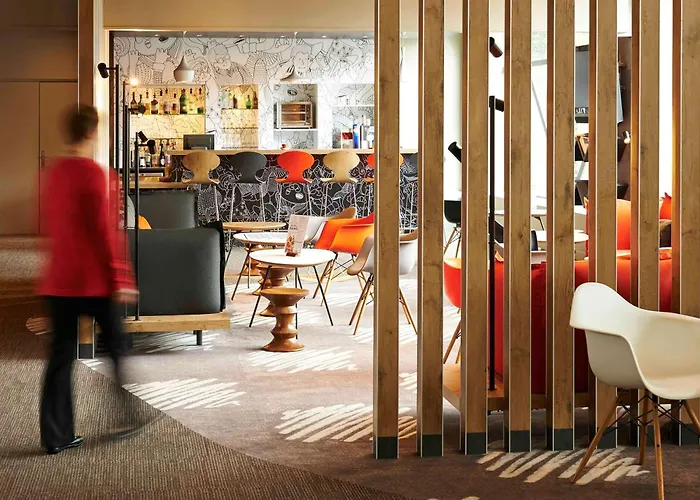 Ibis Centre Historique Hotel 3*