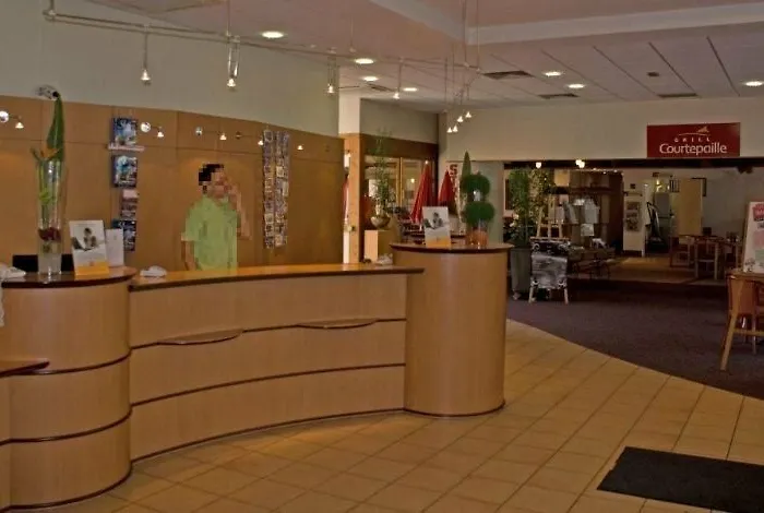 Ibis Centre Historique 3*